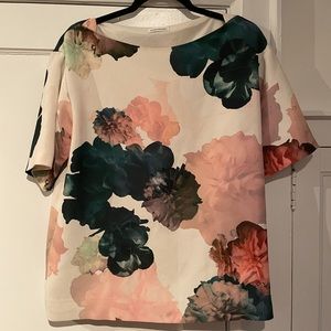 Club Monaco oversized floral t-shirt